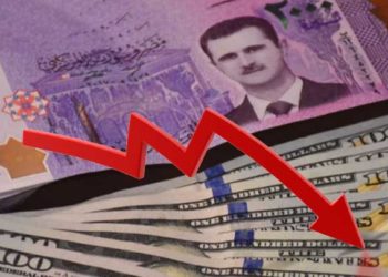 انهيار متواصل لليرة السورية.. الدولار يسجل أرقاماً قياسية والذهب يحلق