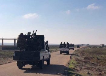 عناصر “الفيلق الخامس” يلقون القبض على مهربين شرقي درعا