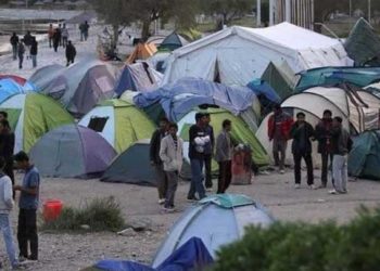 تقرير حقوقي: اليونان تقلل من أهمية تلوث مخيم للاجئين بالرصاص