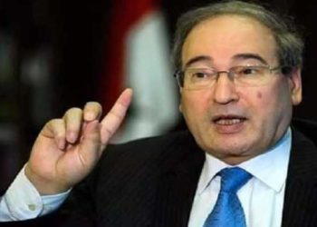 خارجية النظام تتهم الولايات المتحدة وفرنسا “بخلق ذرائع” للتدخل في سوريا