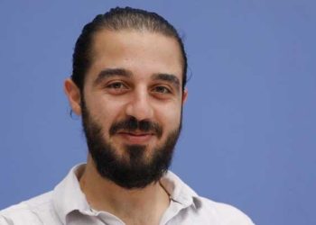 بسبب “التهديدات والعنصرية”.. لاجئ سوري ينسحب من الانتخابات الألمانية