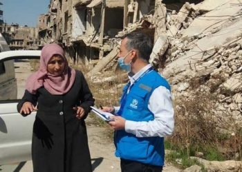 وفد من “أونروا” و”الهلال الأحمر السوري” يزوران مخيم اليرموك جنوب دمشق