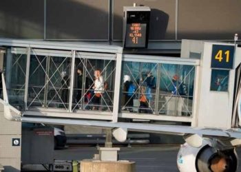 النرويج تستقبل لاجئين سوريين من اليونان