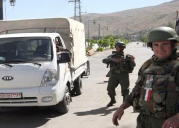 ريف دمشق.. قوات النظام تعتقل مدنيين بتهمة التعامل بالعملات الأجنبية