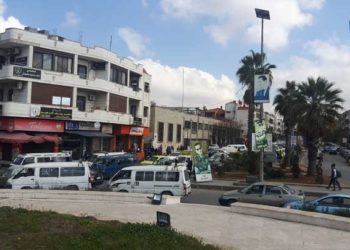 اعتقالات في حمص بسبب الحوالات.. والأهالي يستعينون بمكاتب غير مرخصة نظراً للفرق الكبير في سعر الصرف