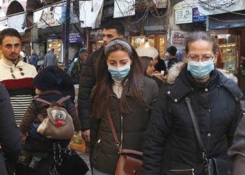 الصليب الأحمر.. نصف الشباب السوريين فقدوا معارفهم ومصدر دخلهم