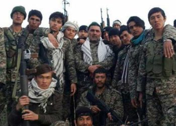 دير الزور.. ميليشيا “فاطميون” تجري تغييرات لمقراتها في البوكمال