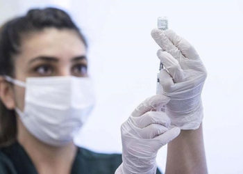 الصحة التركية تكشف عن عدد متلقي جرعتي لقاح كورونا