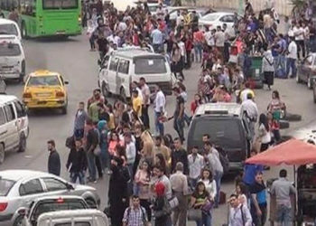 ريف دمشق.. سائقو “سرافيس” يضربون عن العمل