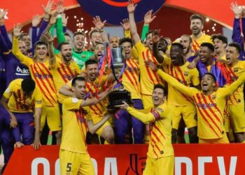 برشلونة يكتسح بلباو برباعية ويحقق لقب كأس ملك إسبانيا