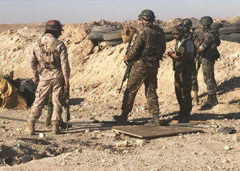 مجهولون يستهدفون قواتاً أمريكية شرق دير الزور