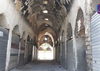 مجلس مدينة حمص يبدأ تنفيذ تهديده بمصادرة محلات تجارية وسط المدينة