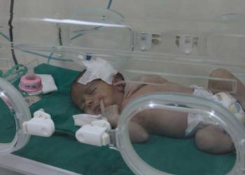 حمص.. الليلة الواحدة لحضانة الأطفال تبلغ 100 ألف ليرة سورية ومشافي الدولة تطلب “واسطة”