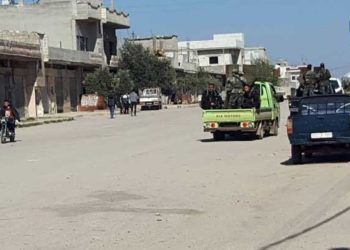 سرقة دراجة تشعل اشتباكات بين المدنيين وقائد ميليشيا في مدينة تلبيسة شمال حمص