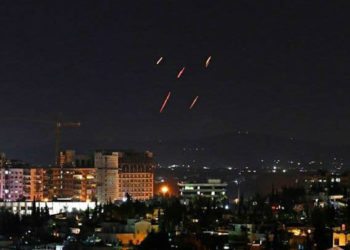 الخارجية اللبنانية تدين القصف الإسرائيلي على مواقع لقوات النظام في دمشق