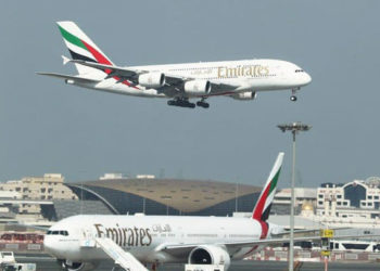 قادمة من الإمارات.. وصول دفعة من لقاحات كورونا إلى مناطق النظام