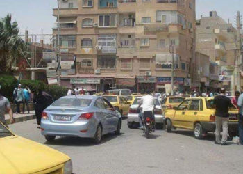 قوات النظام تفرض “موافقة أمنية” على الراغبين بالعودة لمنازلهم في دير الزور