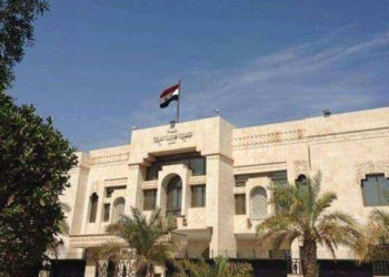 سفارات النظام تجمع بيانات الراغبين بالمشاركة في انتخابات سوريا