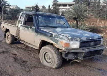 مقتل عنصرين تابعين للنظام إثر استهداف سيارتهما غربي درعا