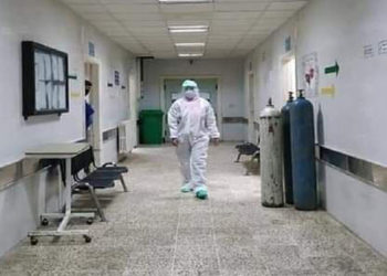 إحدى مدن درعا تفقد السيطرة على كورونا.. ومطالبات بفرض حظر تجوّل