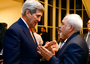 ظريف: كيري أبلغني بأكثر من 200 عملية إسرائيلية في سوريا