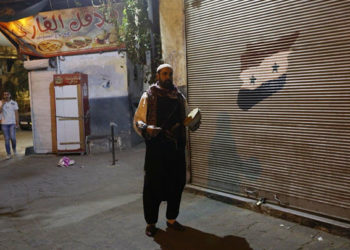 حكومة النظام تسمح بعمل 30 مسحّراً في دمشق