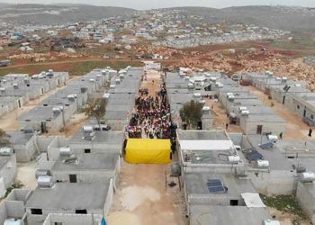 جمعية إغاثية تركية تسلم 610 منازل للنازحين في إدلب