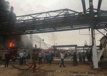 اندلاع حريق في مصفاة حمص (صور)