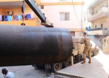 الجيش اللبناني يحبط عملية تهريب محروقات إلى سوريا ويقبض على متورطين