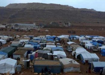 أهالي عرسال يرفضون إقامة انتخابات النظام في مخيماتها