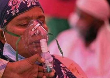 مقتل سيدتين وطفل بحريق في مخيم بريف إدلب