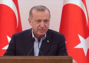 “أردوغان”: تركيا تتخذ الخطوات للعودة إلى الحياة الطبيعية بعد عطلة عيد الفطر تدريجياً