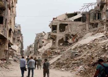 “مجموعة العمل”: 86 بالمئة من أهالي مخيم اليرموك خرجوا من منازلهم قسراً