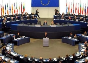 الاتحاد الأوروبي يمدد عقوباته ضد نظام الأسد حتى حزيران 2022