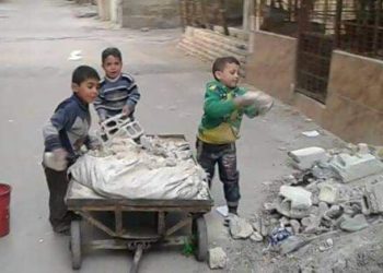 احتفالات عناصر النظام بفوز “بشار الأسد” بالانتخابات تتسبب بإصابة طفل في درعا