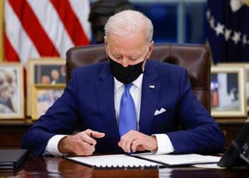 بايدن يمدد حالة الطوارئ المتعلقة بسوريا لمدة عام آخر