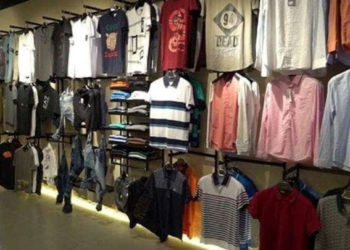 ريف دمشق.. إقبال ضعيف على شراء الملابس رغم اقتراب العيد