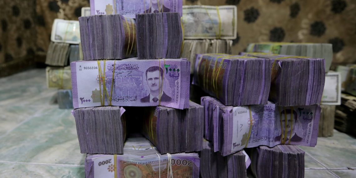 سعر صرف الليرة السورية أمام العملات والذهب – الثلاثاء 25 أيار 2021