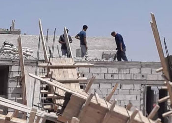 ريف دمشق.. عمليات هدم لعشرات الأبنية بحجة المخالفة