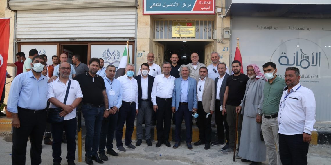 مسؤولون أتراك وسوريون يفتتحون مركزاً ثقافياً في مدينة الباب “صور”