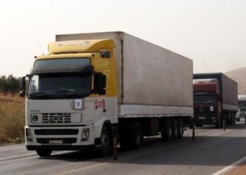 94 شاحنة مساعدات إنسانية تدخل إدلب