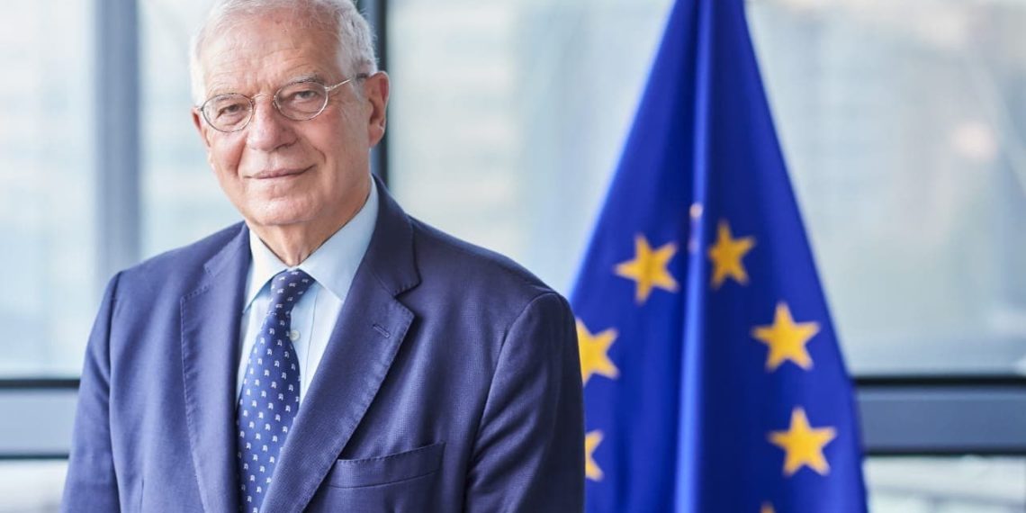 مسؤول أوروبي: أزمة لبنان بسبب سوء الإدارة وليست بسبب اللاجئين