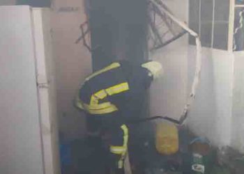 ضحايا مدنيون بينهم عناصر من الدفاع المدني بقصف مدفعي على إدلب