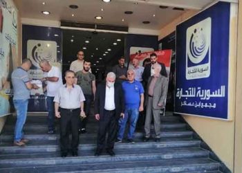 حكومة النظام تبحث التعاون مع شركة إيرانية لتبادل السلع