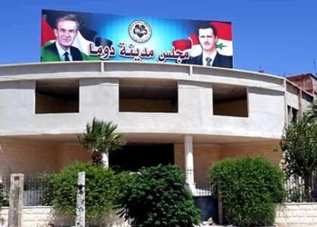 بإهمال خدمي من حكومة النظام.. إصابة ثلاثة شبان في ريف دمشق بحادث مروري