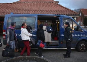 “مفوضية اللاجئين” تنتقد قرار الدنمارك بترحيل اللاجئين إلى دولة ثالثة