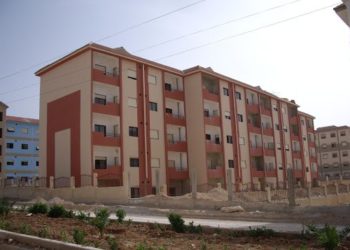 وفاة طفل بعد سقوطه من الطابق السادس في حمص