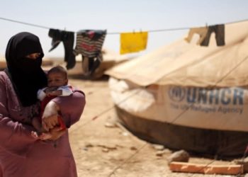 برنامج الأغذية العالمي يقلص مساعدات اللاجئين السوريين في الأردن