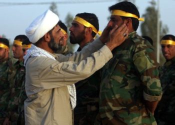 الرقة.. ميليشيا “زينبيون” تجهّز منازل لنقل عائلات قادتها إليها