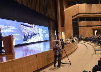 روسيا تدعو إلى إنهاء العقوبات ضد نظام الأسد والأخير يزعم عودة آلاف المهجّرين